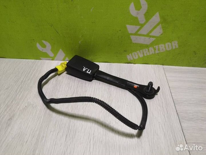 Ответная часть ремня безопасности Киа Оптима 3