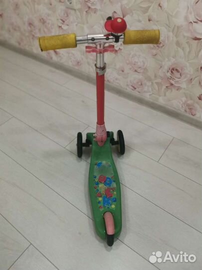 Самокат детский трехколесный