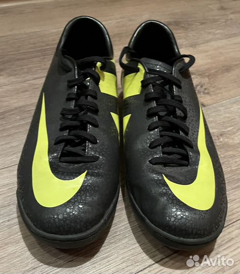 Сороконожки nike mercurial