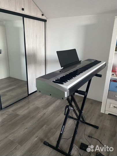 Цифровое пианино casio