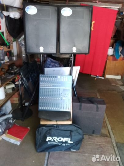 Комплект музыкальной аппаратуры