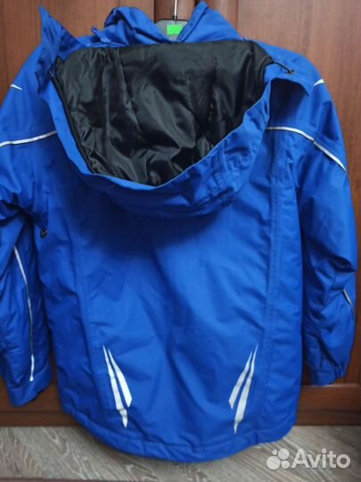 Куртка горнолыжная