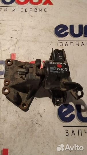 Кронштейн опоры кпп Hyundai Solaris 2010