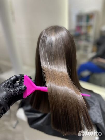 Кератиновое выпрямление