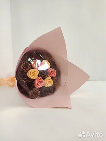Шоколадные Розы - 19 шт в Букете