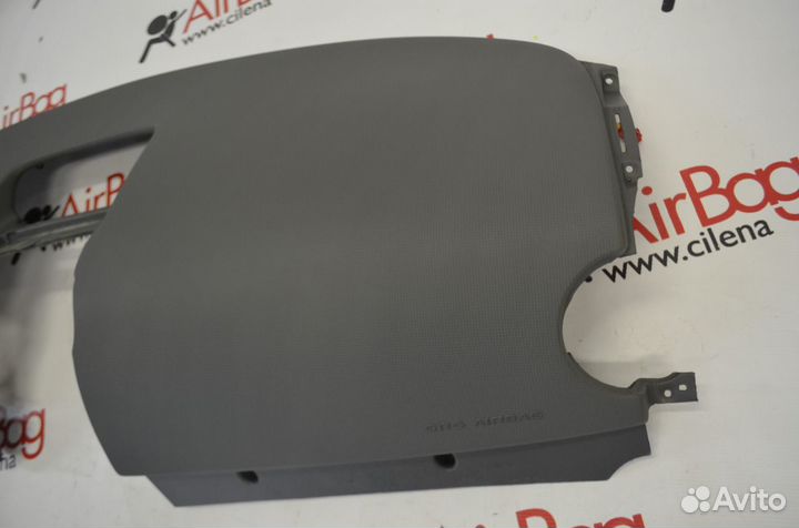 Торпедо панель приборов Mitsubishi Colt