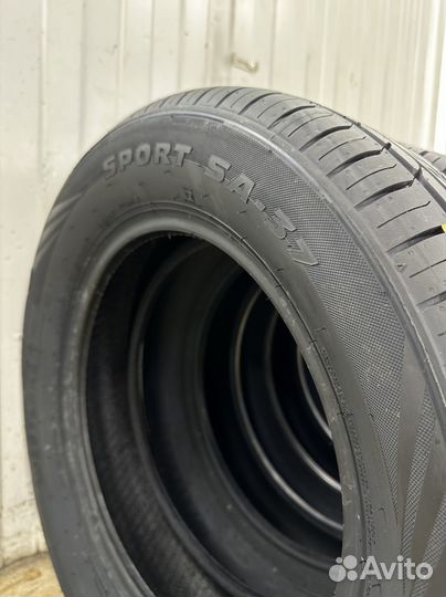 Westlake SA37 275/35 R20