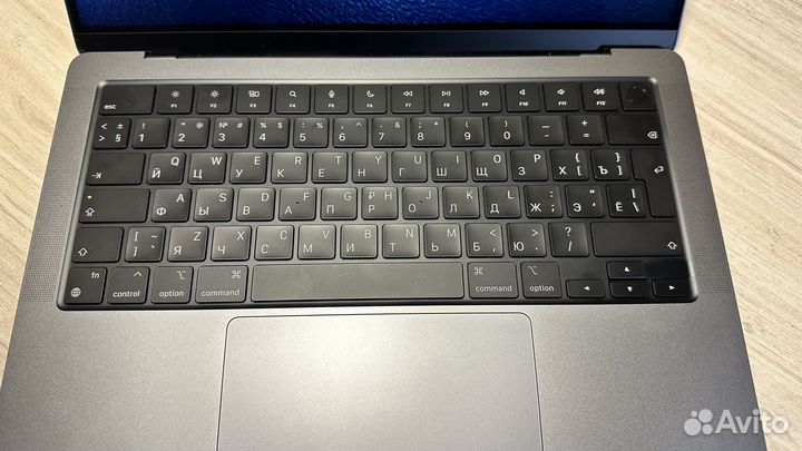 Клавиши клавиатуры MacBook Pro 13 2021-2022