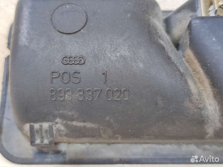 Ручка двери правая Audi 80