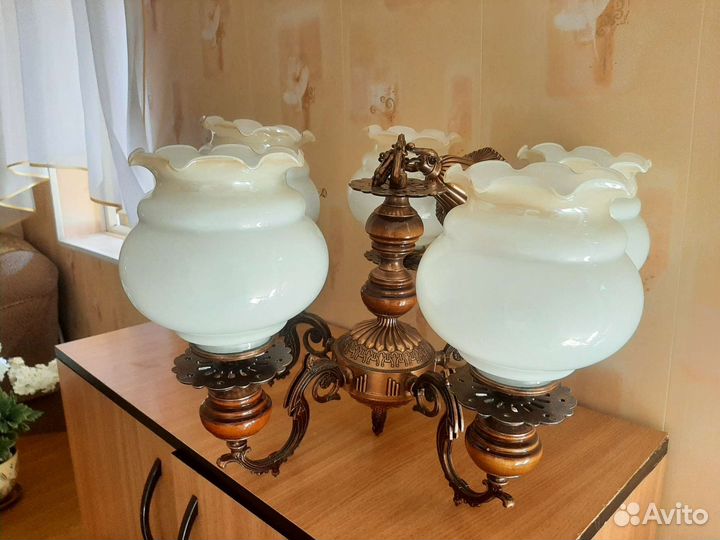 Люстра классика