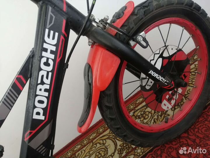 Детский велосипед