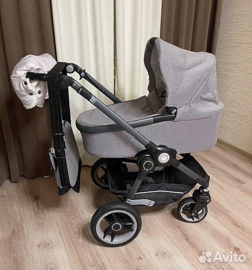 Коляска 3 в 1