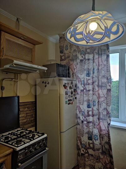 2-к. квартира, 54 м², 4/9 эт.