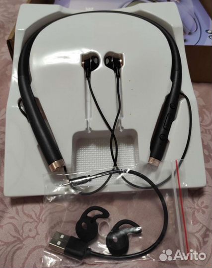 Беспроводные Bluetooth наушники, новые