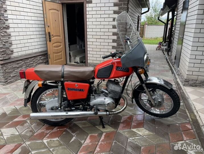 Продам мотоцикл иж Юпитер 5