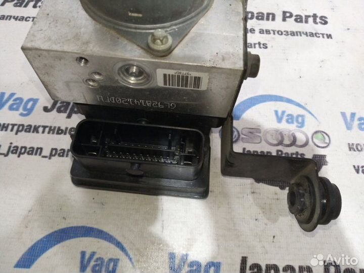 Блок ABS Volkswagen Tiguan NF cawa 2010