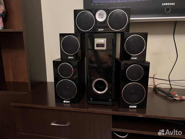 Акстическая система 5.1