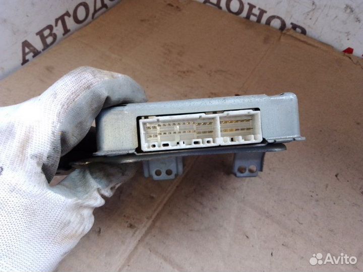 Блок управления ABS Toyota Corolla 2.0D 1994