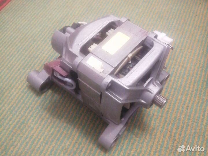 Двигататель стиральной машины