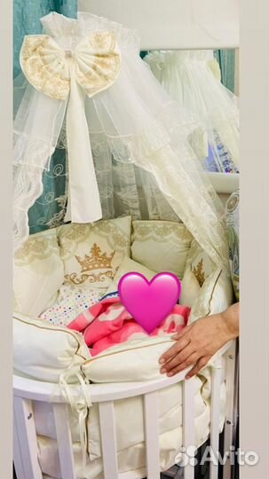 Комплект из бортиков в кроватку и балдахина
