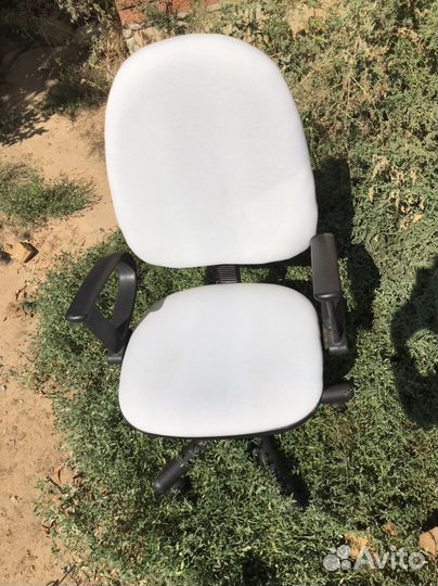 Стул кресло офисный бу