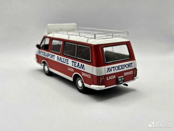 Модель автомобиля RAF 2203 техничка