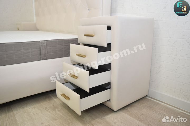 Тумба прикроватная