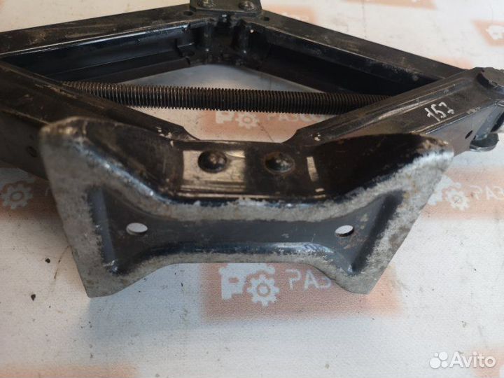 Домкрат Mitsubishi Outlander CW5W 6B31 2008