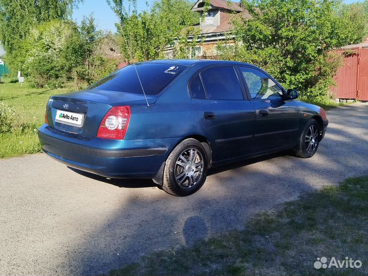 Hyundai Elantra 1.6 МТ, 2004, 290 000 км