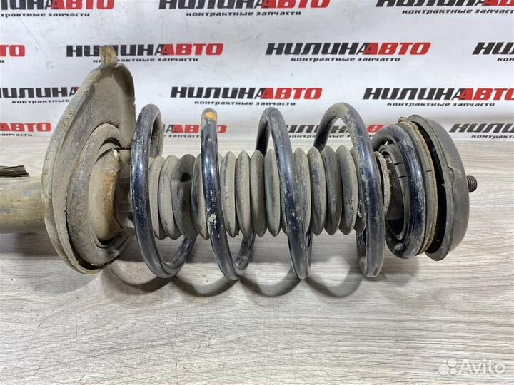 Амортизатор передний левый Пежо 308