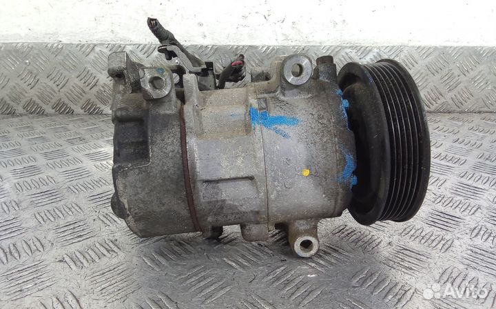 Компрессор системы кондиционирования Renault Megan