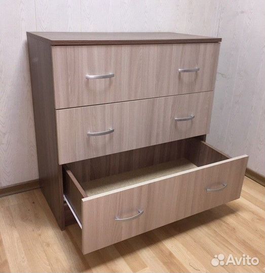 Комод с 3 ящиками