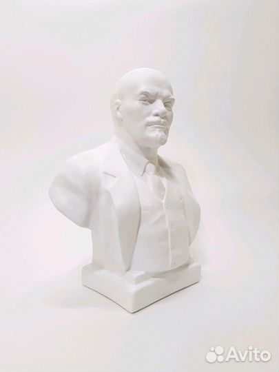 Бюст Ленина