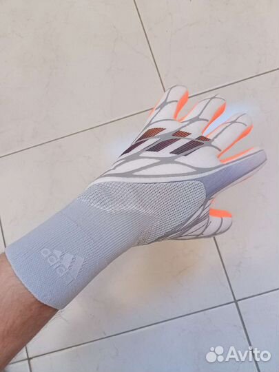 Вратарские перчатки Adidas X Pro р. 8,10