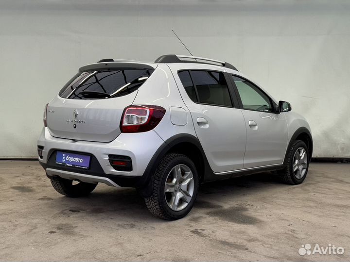 Renault Sandero Stepway 1.6 МТ, 2018, 124 492 км