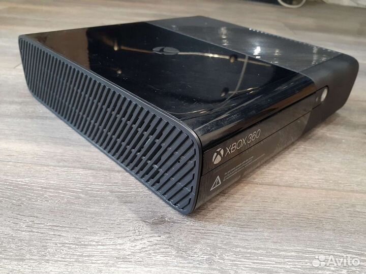 Xbox 360 Freeboot (500Гб)