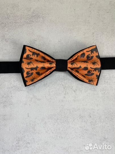 Галстук бабочка на Хэллоуин