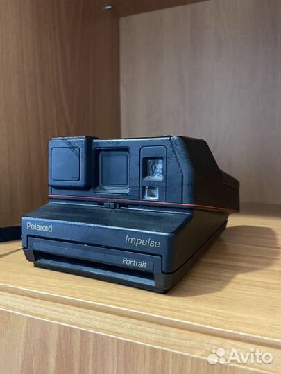 Пленочный фотоаппарат polaroid