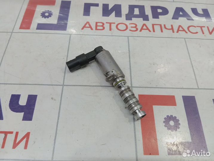 Клапан электромагнитный изменения фаз грм Hyundai Tucson (TL) 243752E100