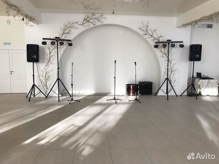 DJ, диджей, музыкальное сопровождение