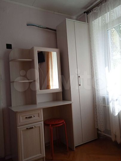 Комната 10 м² в 3-к., 2/5 эт.