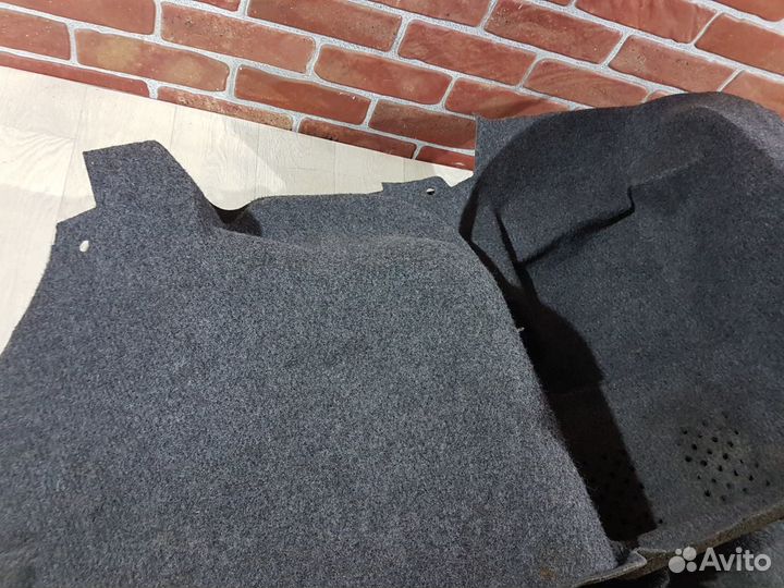 Обшивка багажника Skoda octavia a4