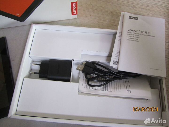 Планшет Lenovo TAB E10 TB-X104L