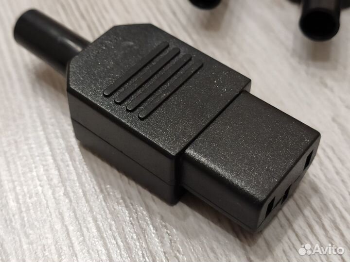 Разъем питания 3pin гнездо C13 на кабель