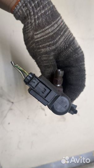 Форсунка топливная Ford Transit (Tourneo) Connect, 2008