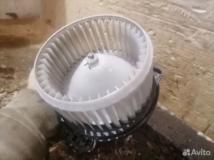 Мотор печки Land Rover Range Rover Sport 3.6D