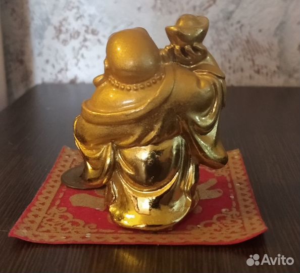 Статуэтка Хотэя