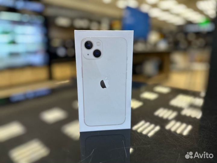 iPhone 13, 256 ГБ