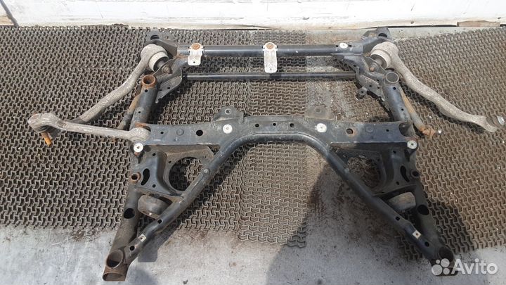 Балка передняя/подрамник BMW 3-Series/M3