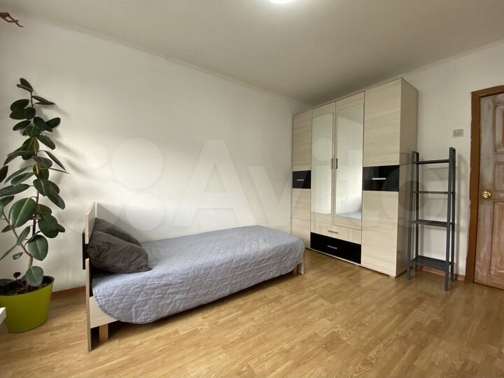 Комната 14 м² в 3-к., 5/12 эт.